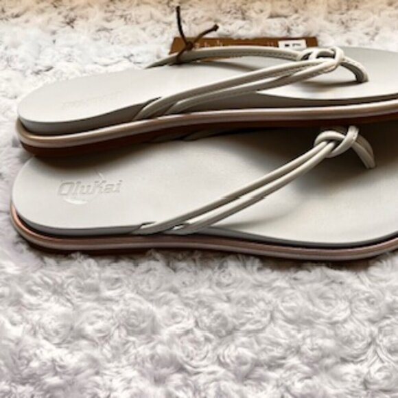 NEW Olukai AKA Flip Flop‎ In Iridescent Vapor Women’s Gray / Pink Size 10 NWT - Picture 12 of 12